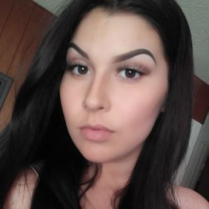 Meet your Posher, Briana